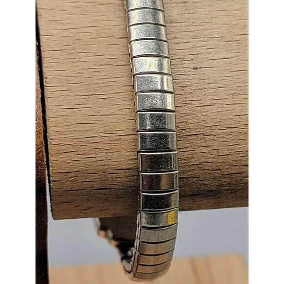 Carvelle Ladies Cocktail Wind Watch 10kgp Silver Tone 17mm Square Dial 6.5" 1974 - Picture 10 of 16